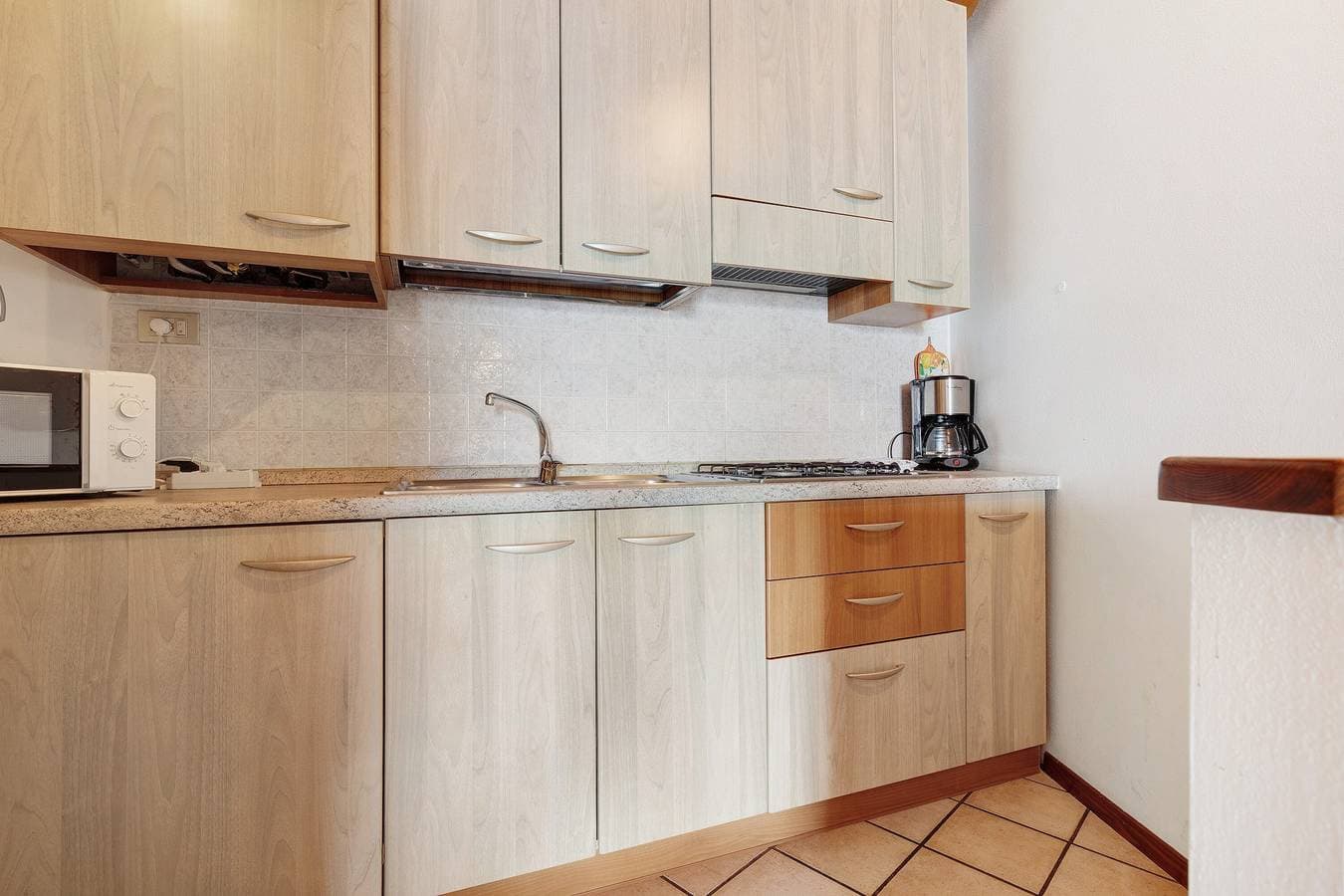 Foto 7 von 39: Ferienwohnung 'Rustico Spagnol 4' mit Seeblick, Pool und WLAN