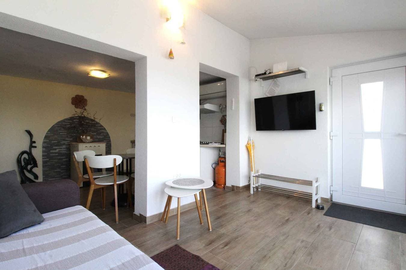 Foto 12 von 27: Ferienwohnung mit Klimaanlage und Balkon
