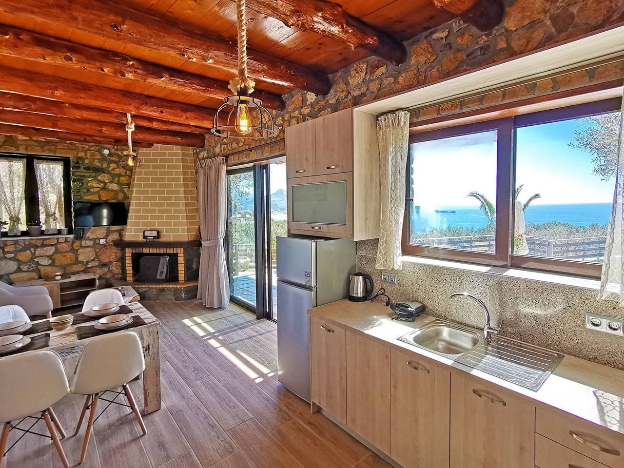 Foto 6 von 20: Ferienhaus für 4 Personen mit Pool