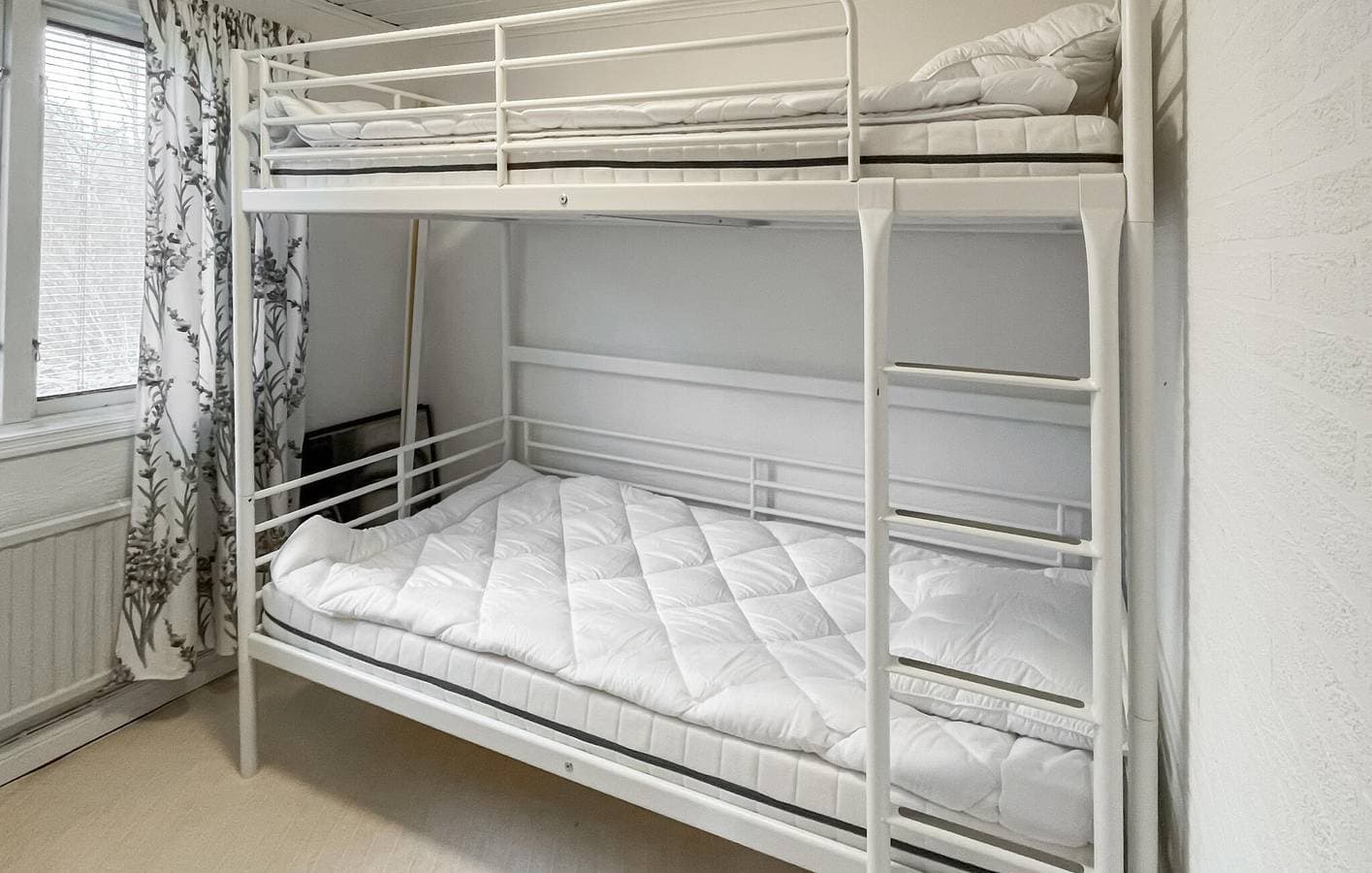 Foto 13 von 16: Ferienhaus für 4 Personen mit Terrasse