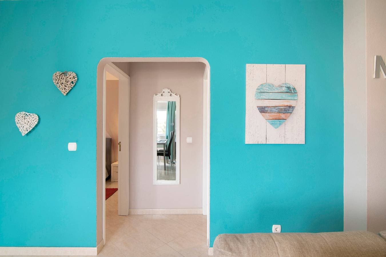 Foto 6 von 21: Ferienwohnung 'Blue House' mit Gemeinschaftspool, Balkon und WLAN