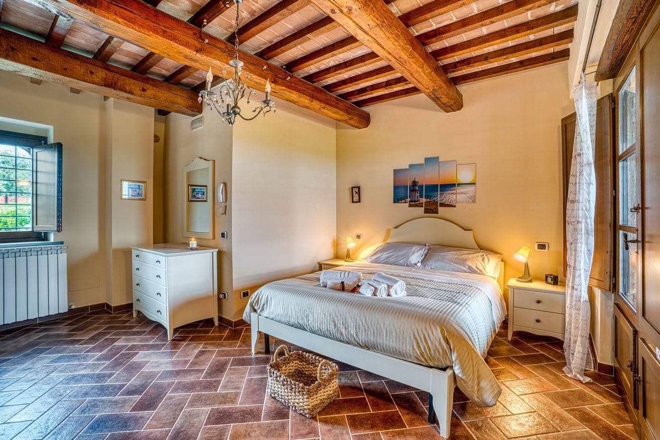 Foto 8 von 31: Ferienwohnung für 6 Personen mit Pool