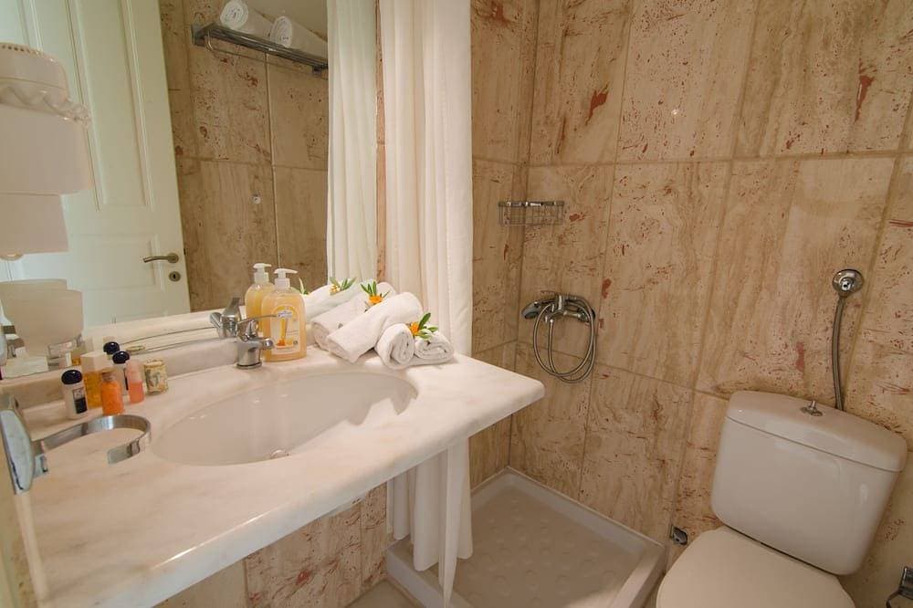 Foto 8 von 30: Private Pool Villa Olympic in Dassia Corfu