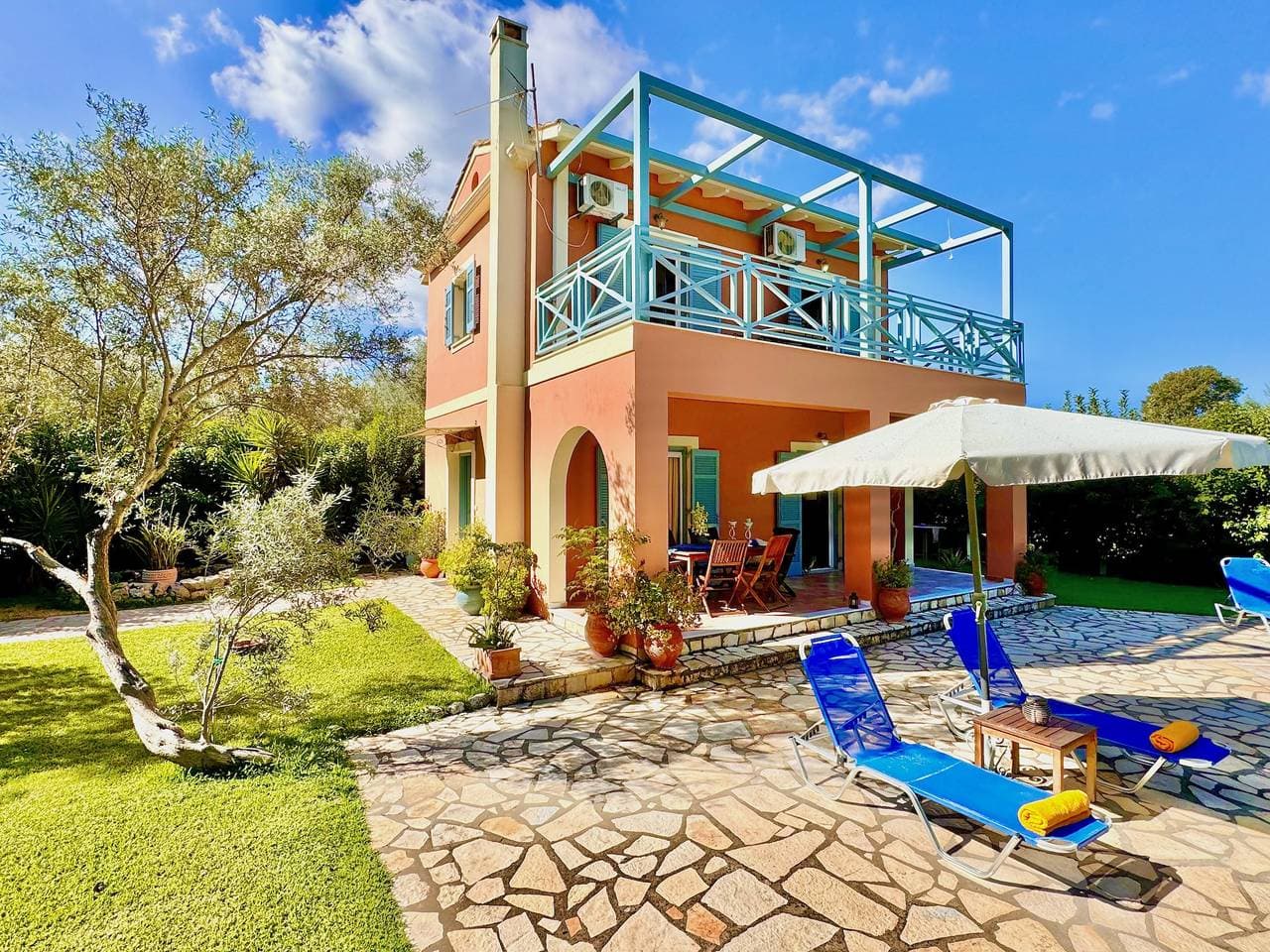 Foto 4 von 34: Beach Villa Simeoni with private pool