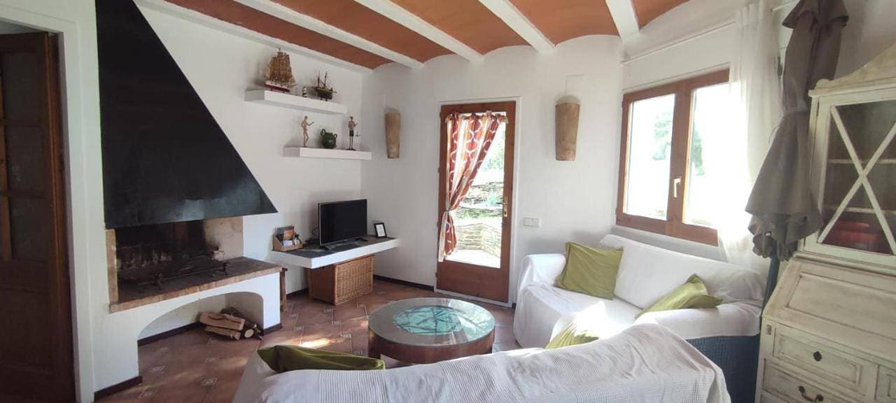 Casa amb encant i una àmplia sortida al jardí 1