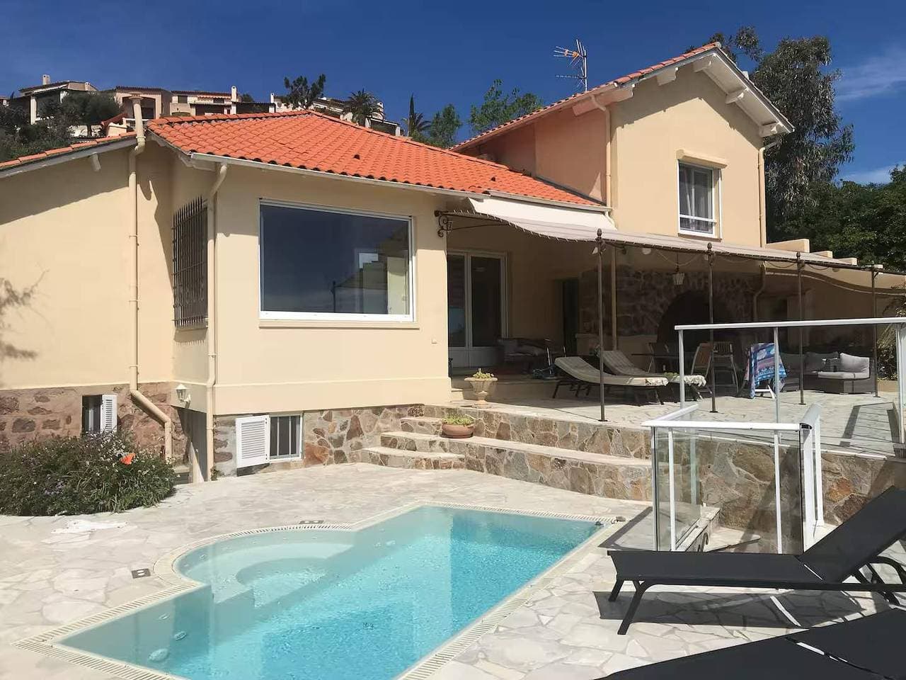 Foto 2 von 36: Villa für 8 Personen mit Whirlpool