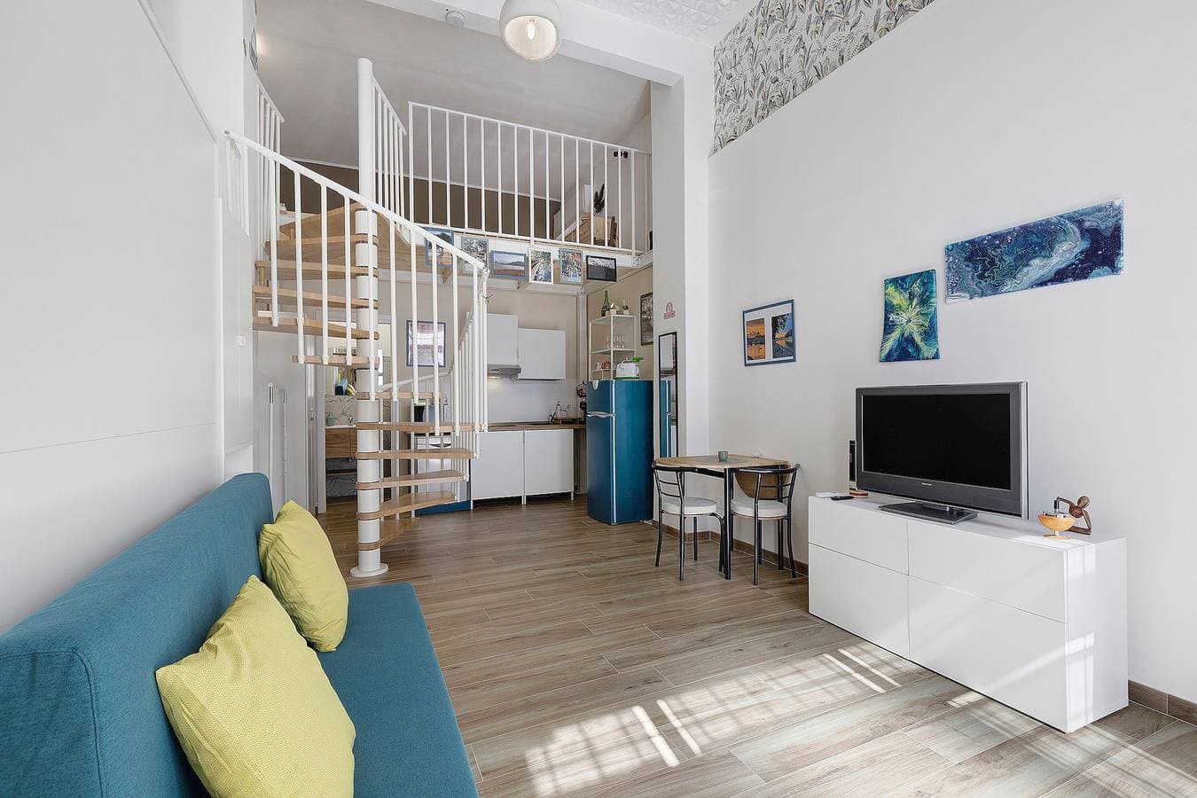 Chicco & Mirka Loft in Rome Metro A 1
