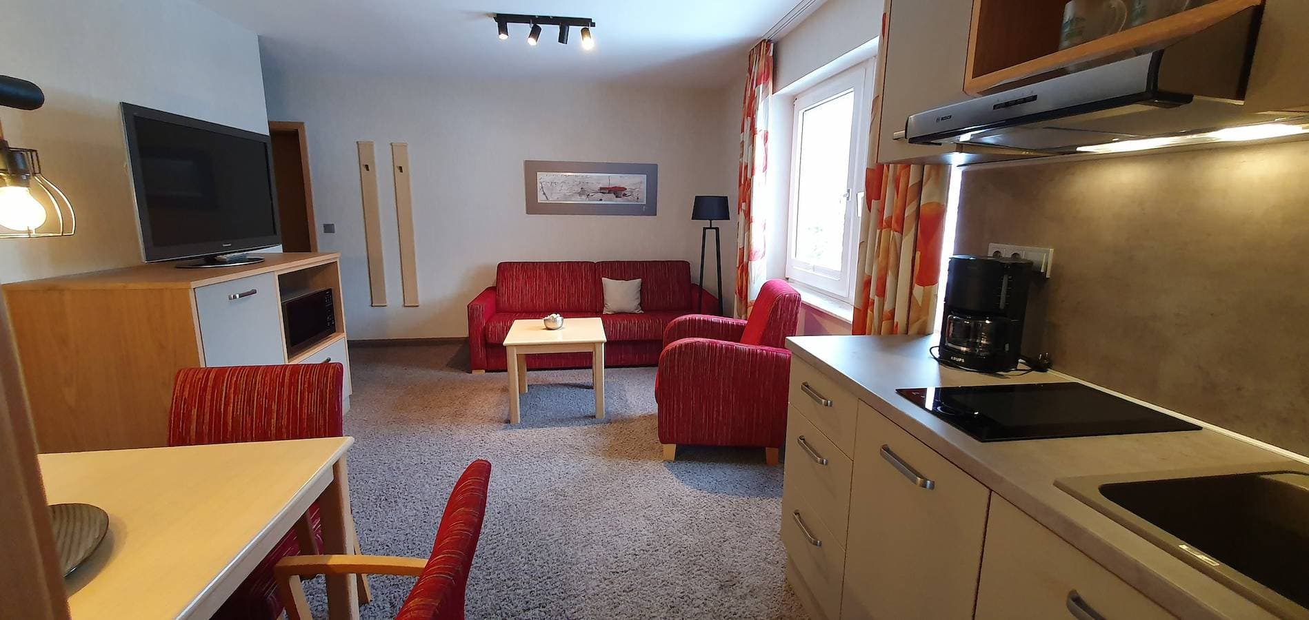 Foto 4 von 11: Haus Kieferneck - Einraum-Ferienwohnung "Klein Fein"