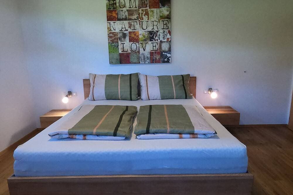 Foto 2 von 30: Die Ferienwohnung \"Drei-Länder-Eck\" im schönen Bregenzer Wald mit 2 Schlafzimmer