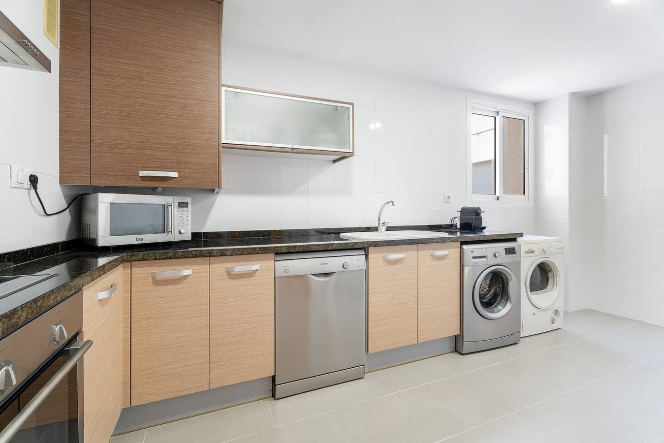Foto 10 von 32: Ferienwohnung 'Llanera de Ranes' mit Balkon und Klimaanlage