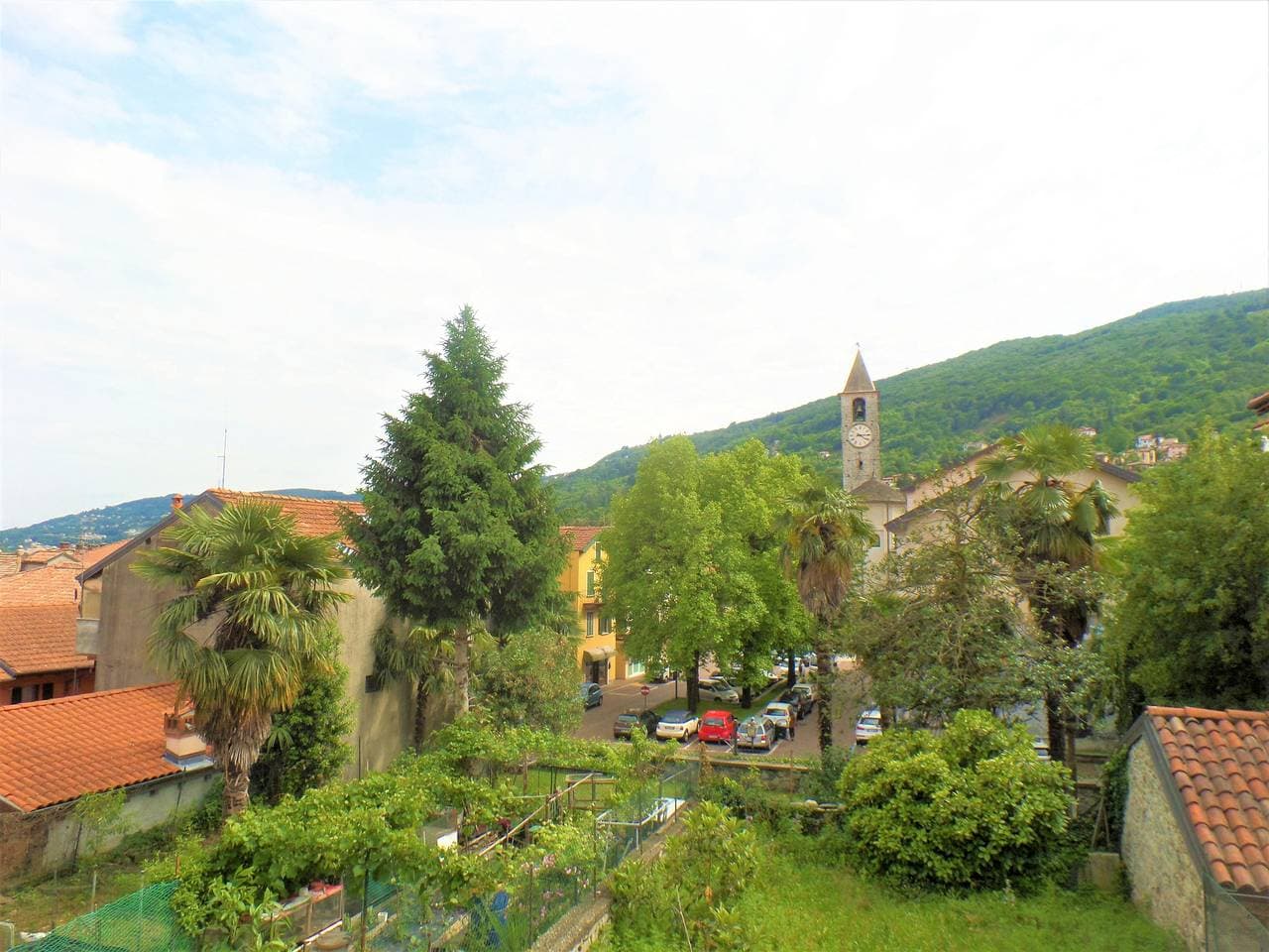 Foto 8 von 17: Ferienwohnung für 4 Personen mit Seeblick