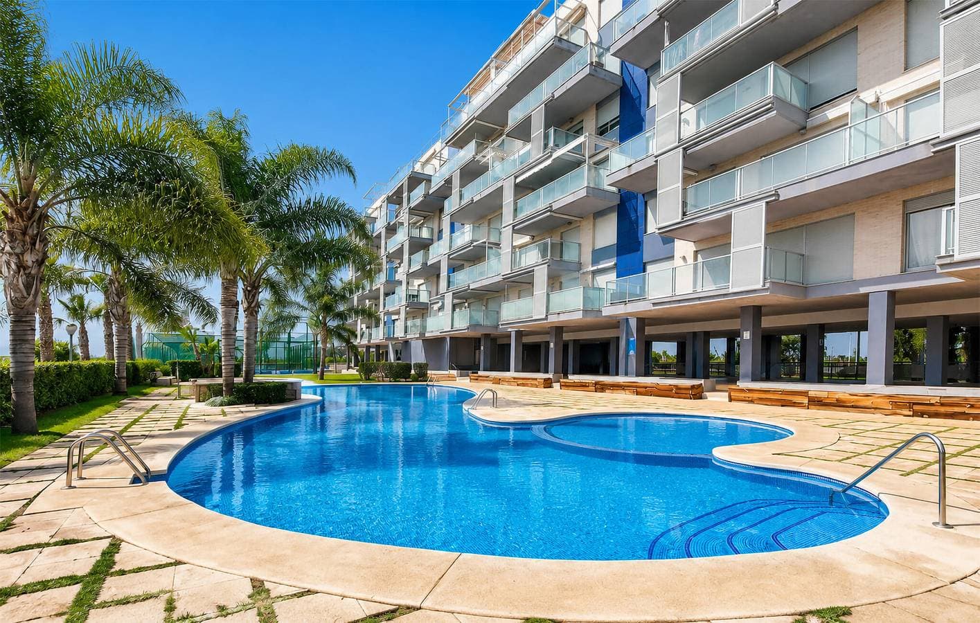 Foto 2 von 24: Gemütliche 2-Zimmer-Wohnung mit Pool, Terrasse und Strandzugang – Playa Masbó