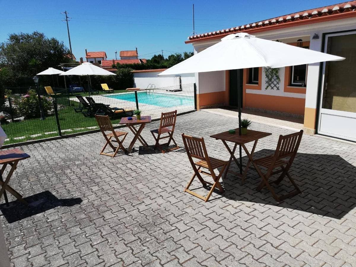 Foto 3 von 24: Suite with Pool View