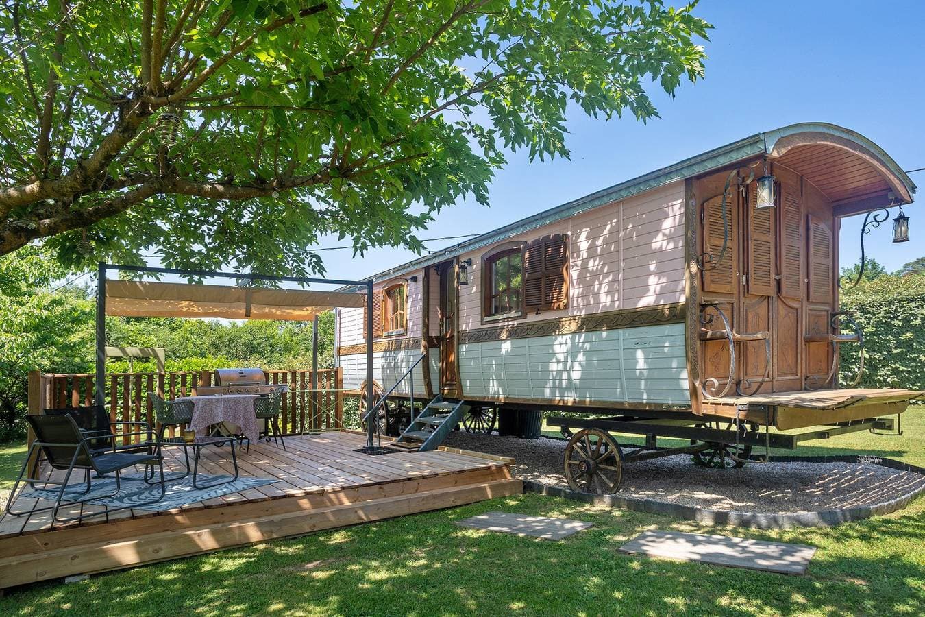 Roulotte de charme 1