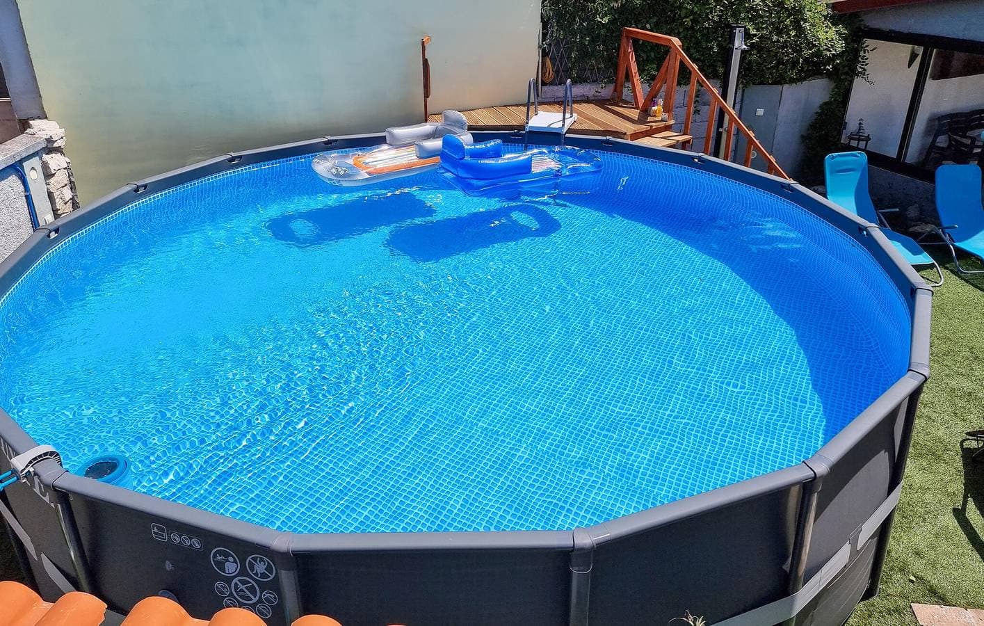 Foto 11 von 39: Charmante 70 m² große Wohnung mit Pool, WLAN und Parkplatz, nur wenige Schritte vom Zentrum von Jursici entfernt