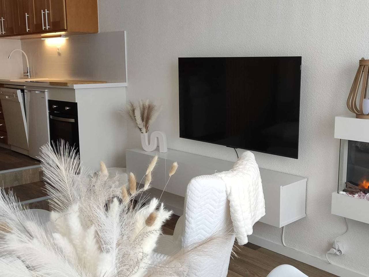 Renoviertes Studio am Fuße der Pisten mit Kollektiv-Internet 1