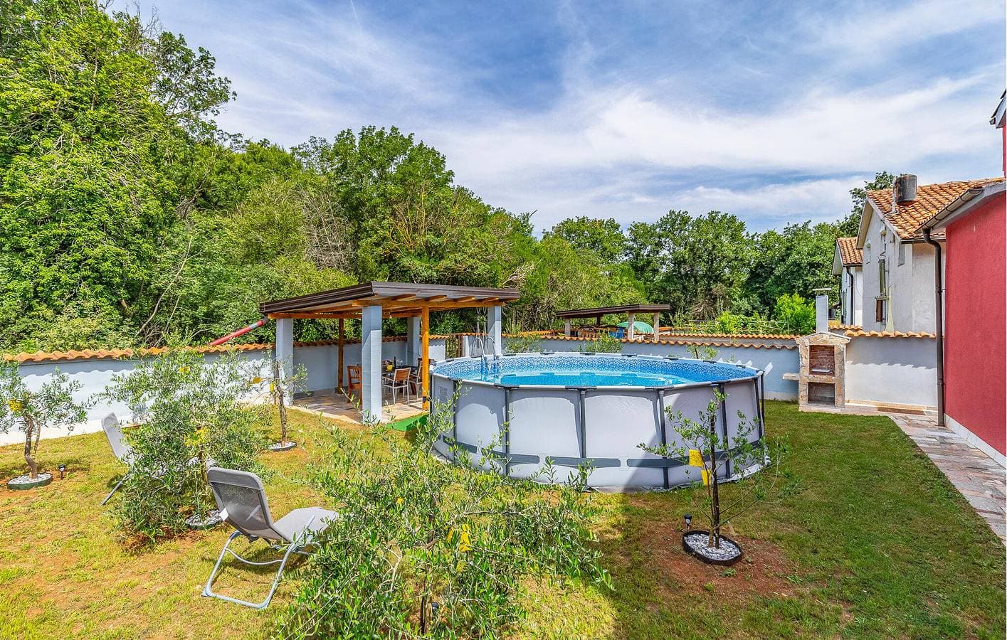 Foto 12 von 36: Gemütliche 2-Zimmer-Wohnung mit Pool, WLAN und Strandzugang in der Nähe von Bijeca