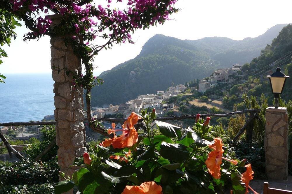 Foto 13 von 30: Rustic finca in a quiet location with pool and panoramic sea and mountain views