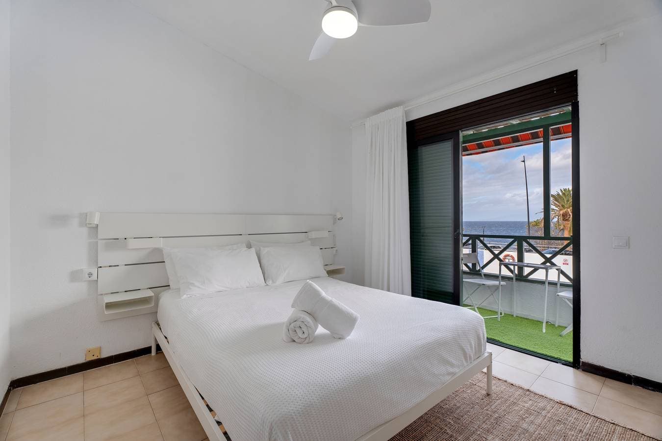Foto 9 von 24: Ferienhaus 'Jaral Home' mit Meerblick, Gemeinschaftspool und WLAN