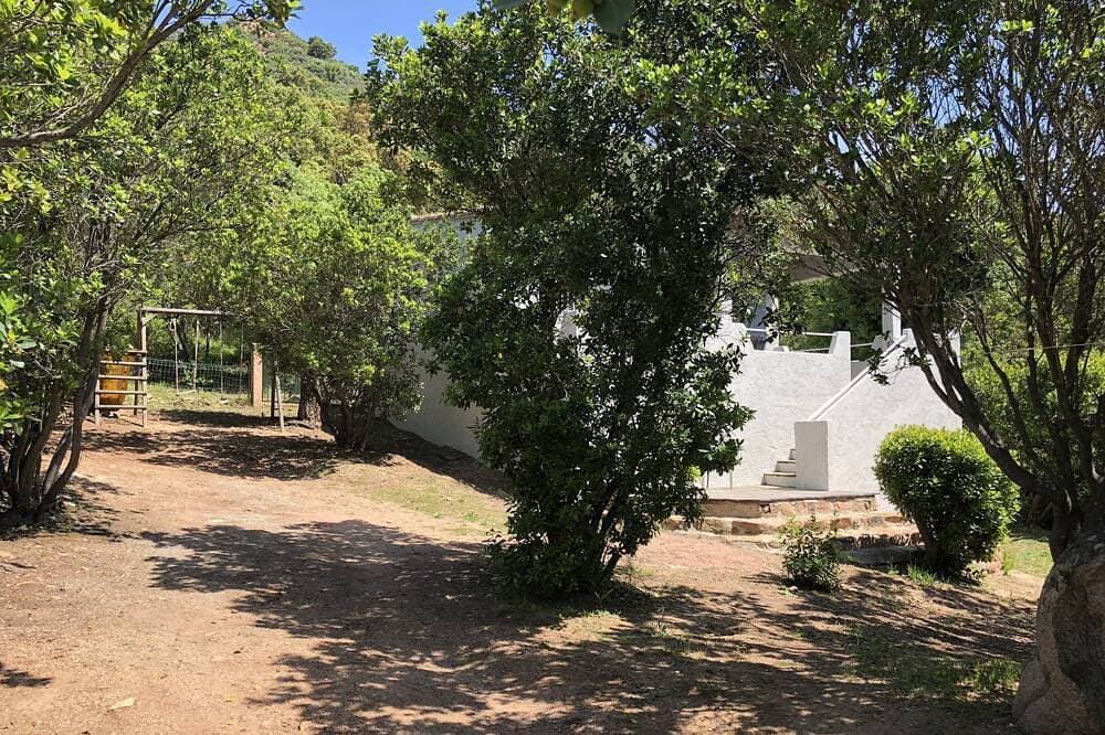 Foto 8 von 21: Freistehendes Haus, schönem Meerblick und geschlossenem Garten.