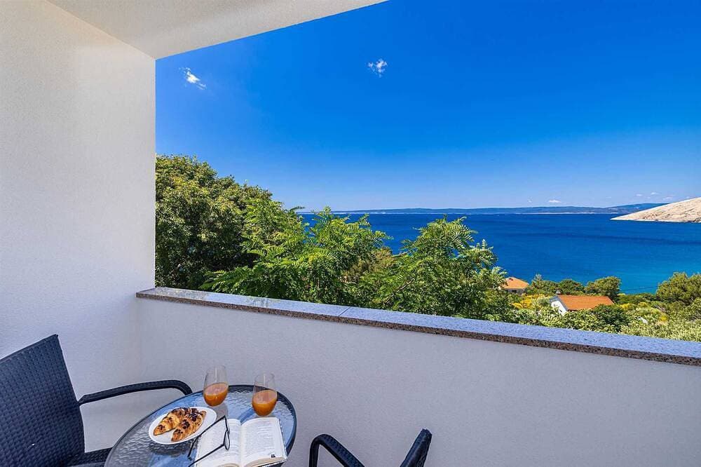 Wohnung Stara Baška in der Nähe des Meeres 1