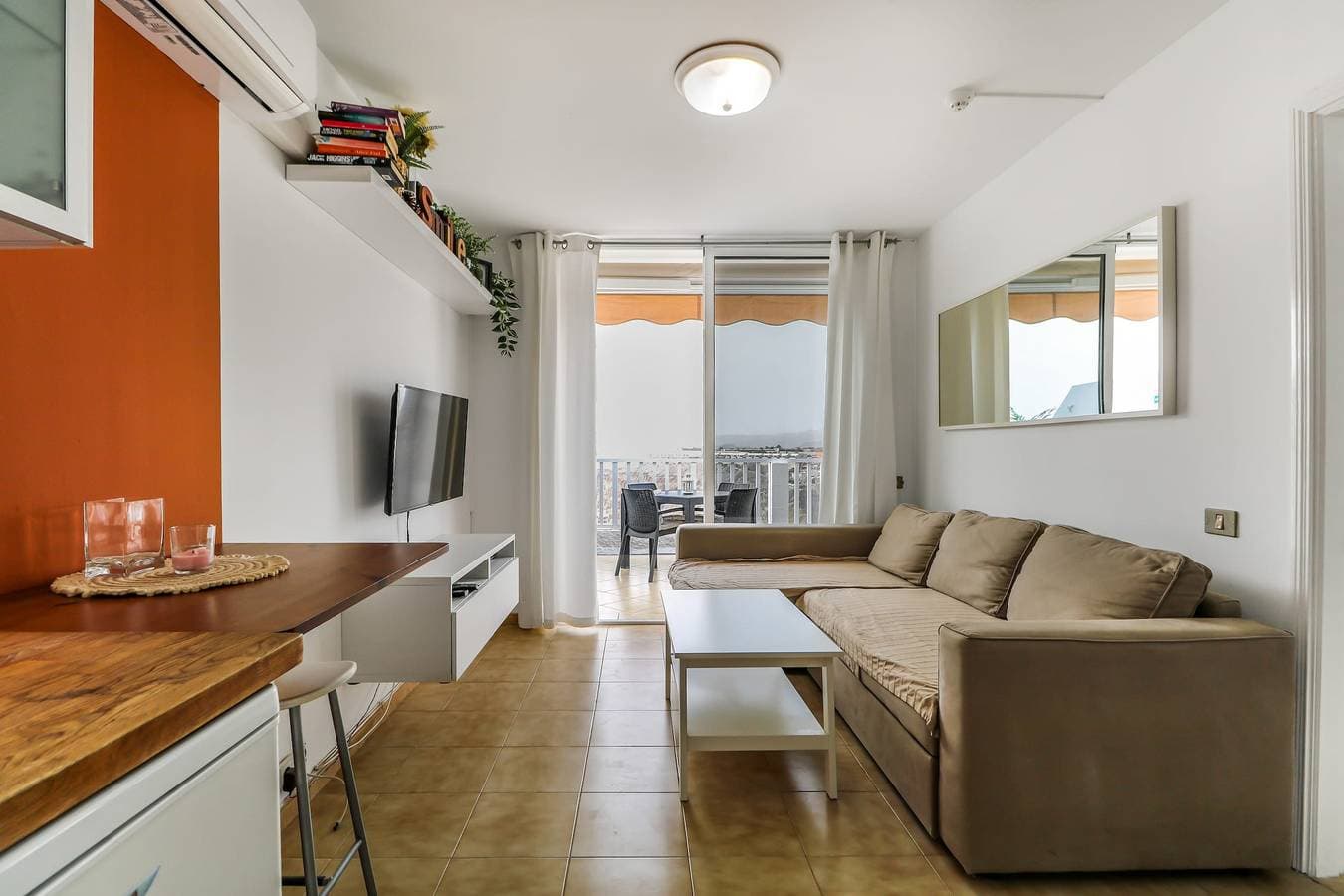 Foto 3 von 27: Ferienwohnung für 3 Personen mit Balkon