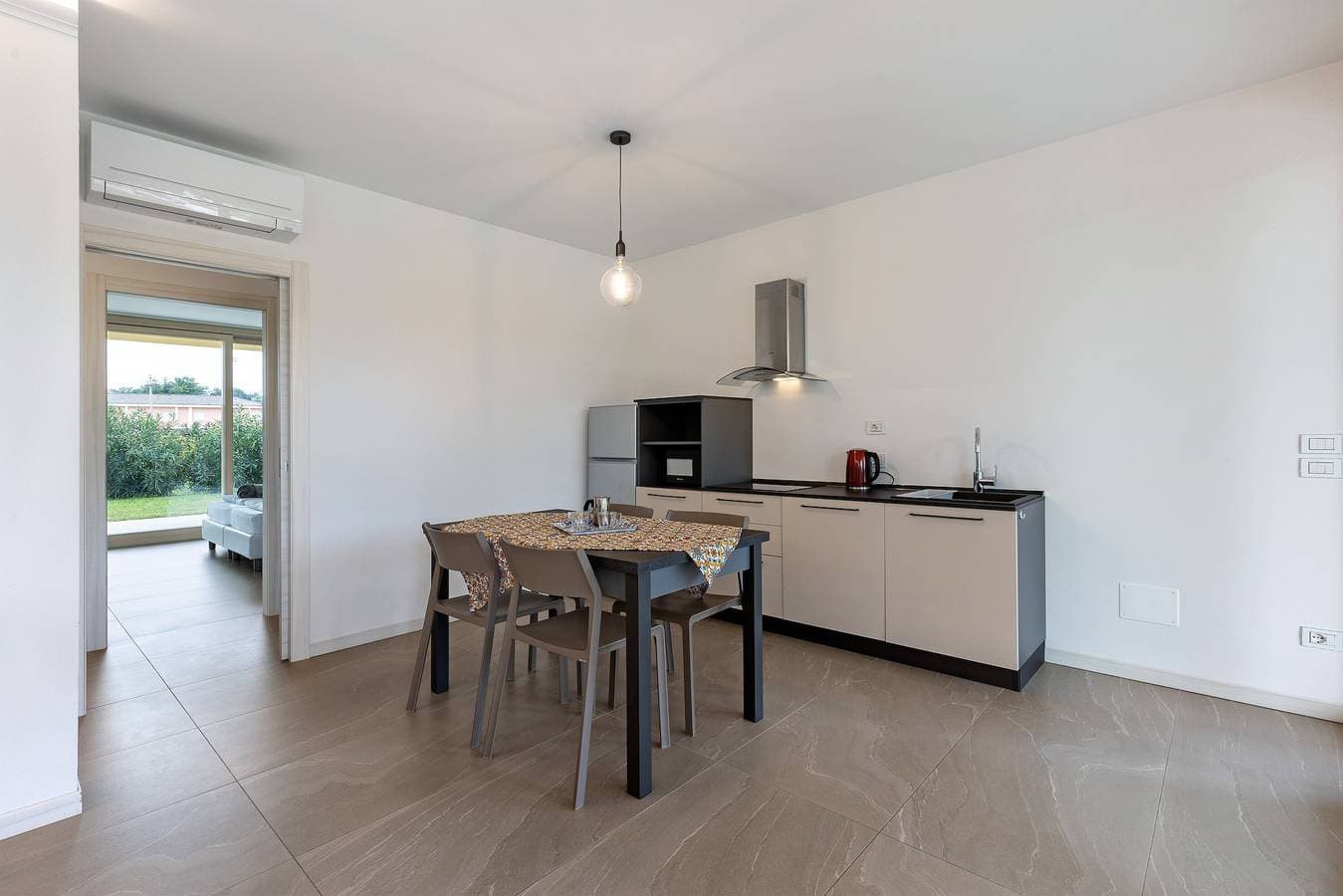 Foto 8 von 34: Ferienwohnung 'Agriturismo Le Campagnole Pink' mit Gemeinschaftspool, WLAN und Klimaanlage