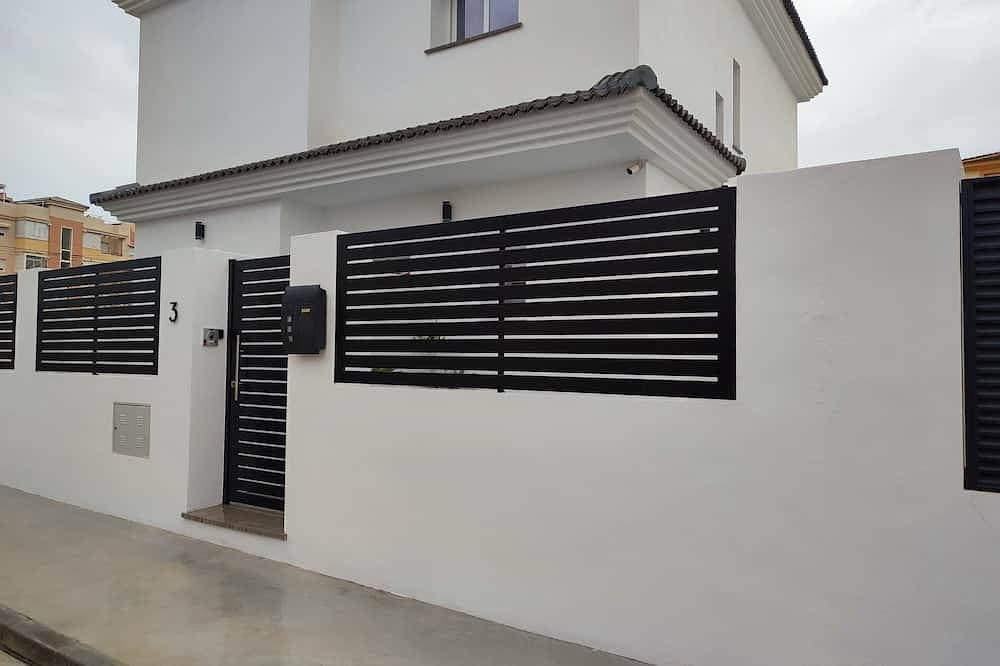 Foto 6 von 10: Apartment Good Day, Loft Airport, Beach, Malaga, Torremolinos
