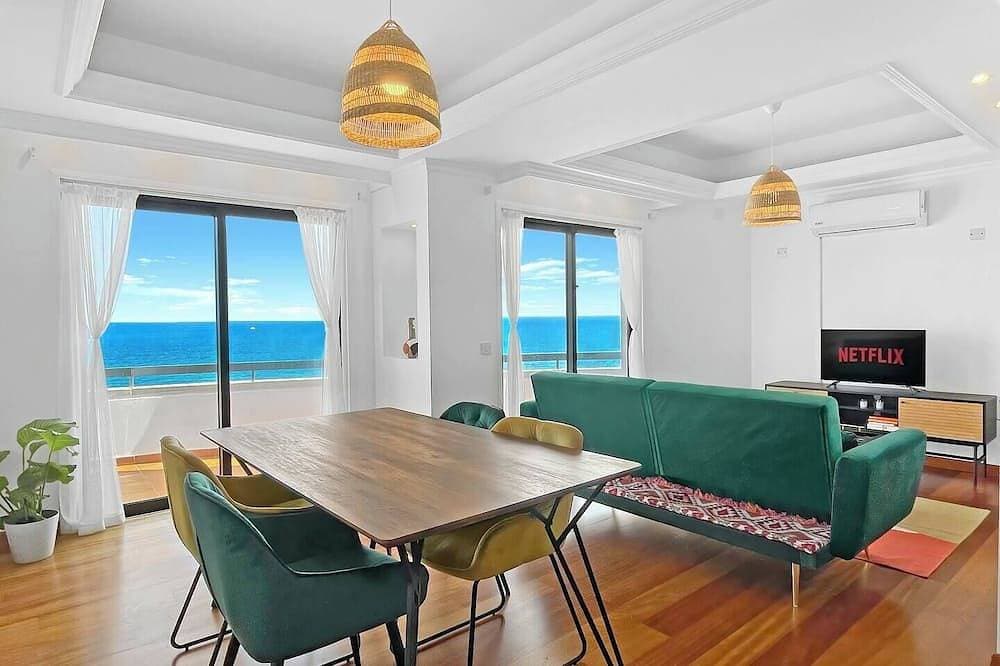 180° SeaView Apt. Right on Famous Finikoudes Beach Promenade 1
