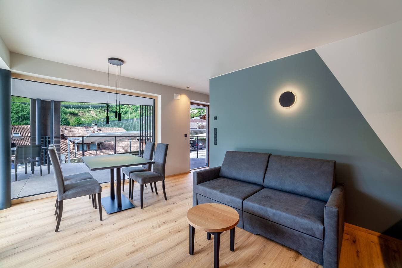 Foto 4 von 33: Ferienwohnung "Lodge Terrace Exclusive One" mit Bergblick und WLAN