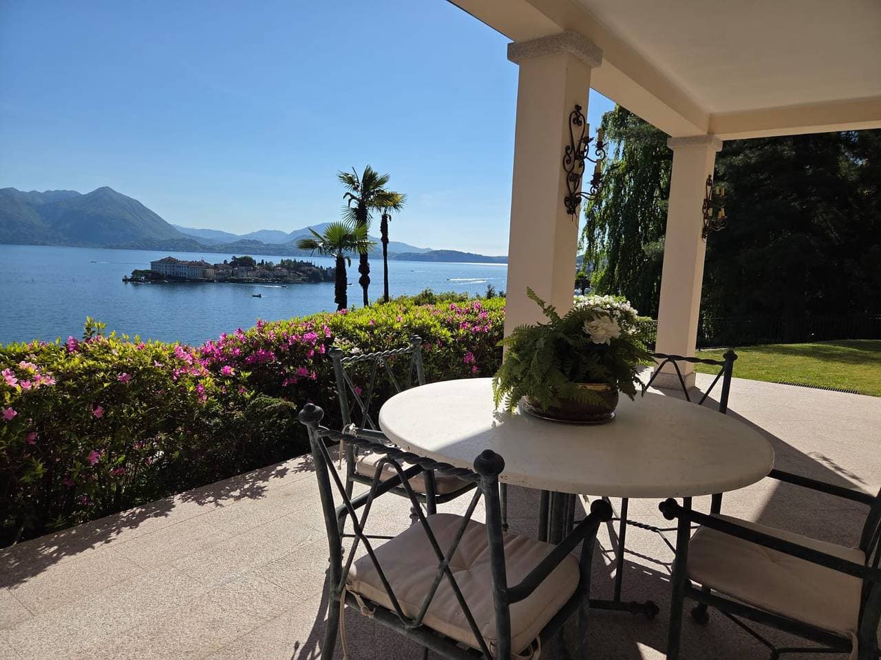 Foto 5 von 31: Queen Apartment – Stunning Panoramic Island View