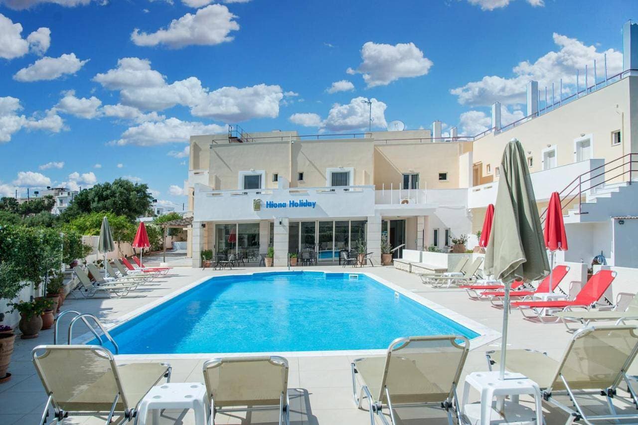 Hiona Holiday Hotel 1