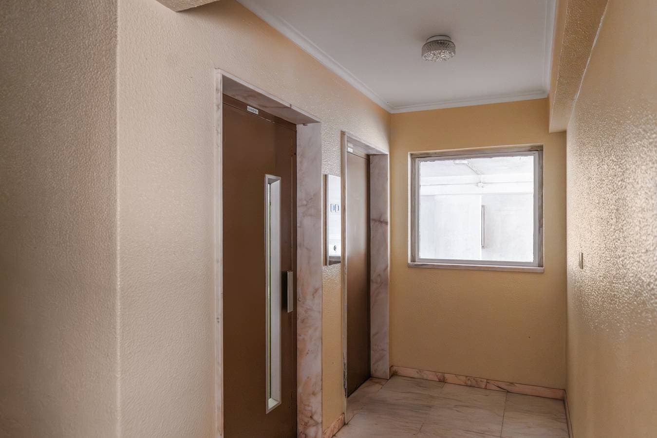 Foto 10 von 20: Quarto 'Simbiose' mit Balkon, WLAN und Klimaanlage