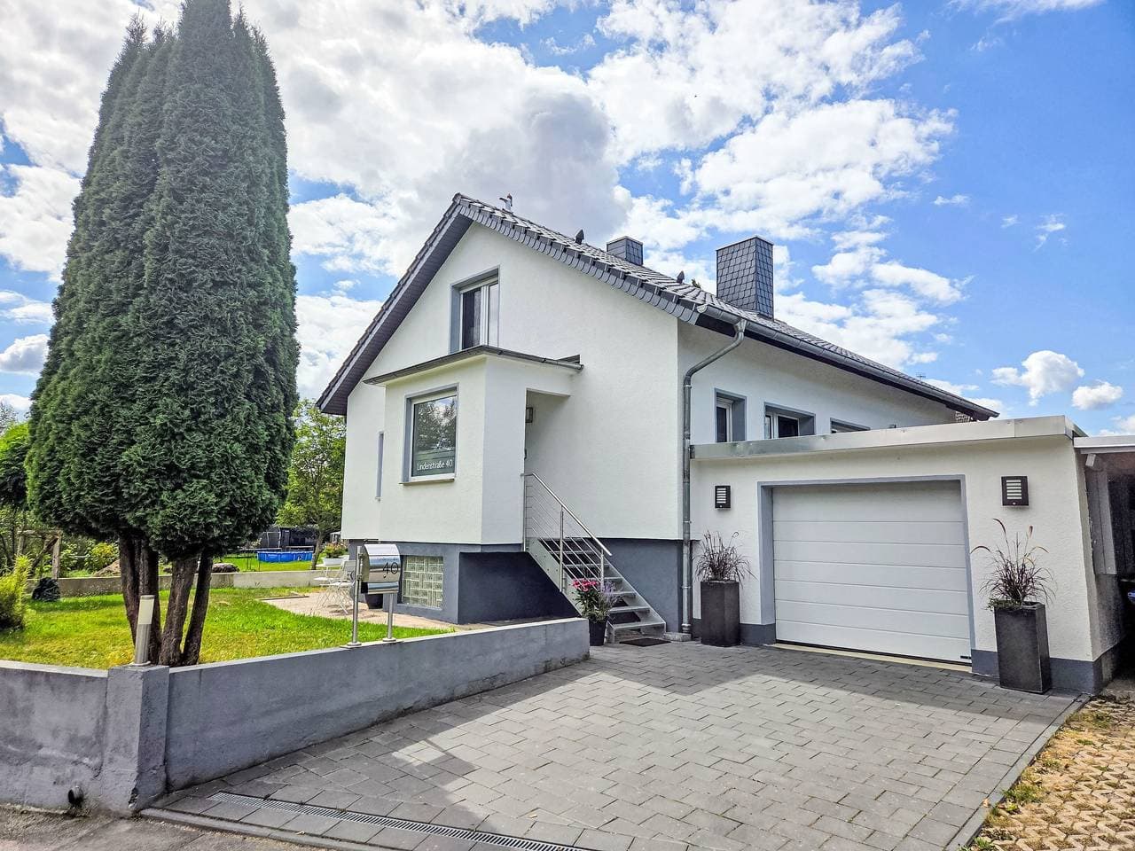 Lindenstraße 1