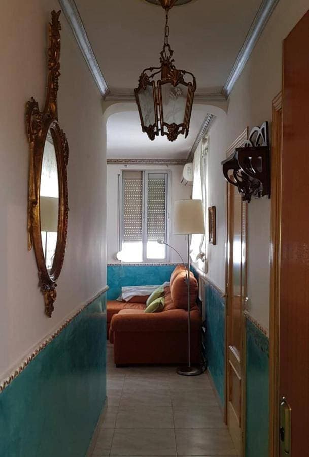 Foto 4 von 9: One-Bedroom Apartment