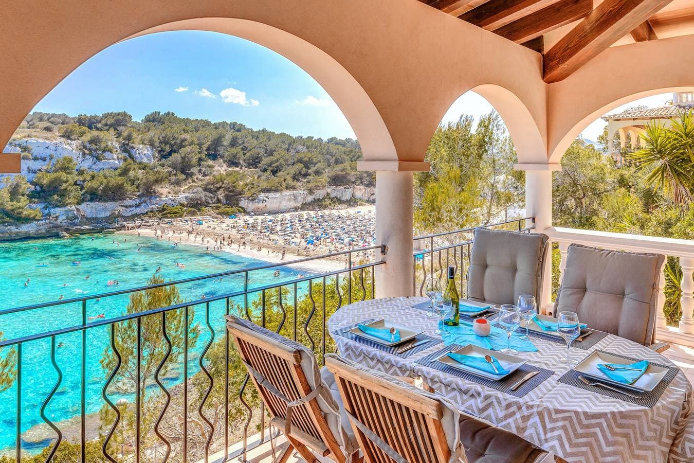 Foto 3 von 27: Fantastische Villa „Calima“ mit Meerblick, Loggia, Klimaanlage und WLAN