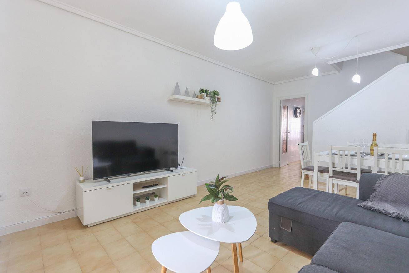 Foto 4 von 31: Ferienwohnung für 4 Personen mit Balkon/Terrasse