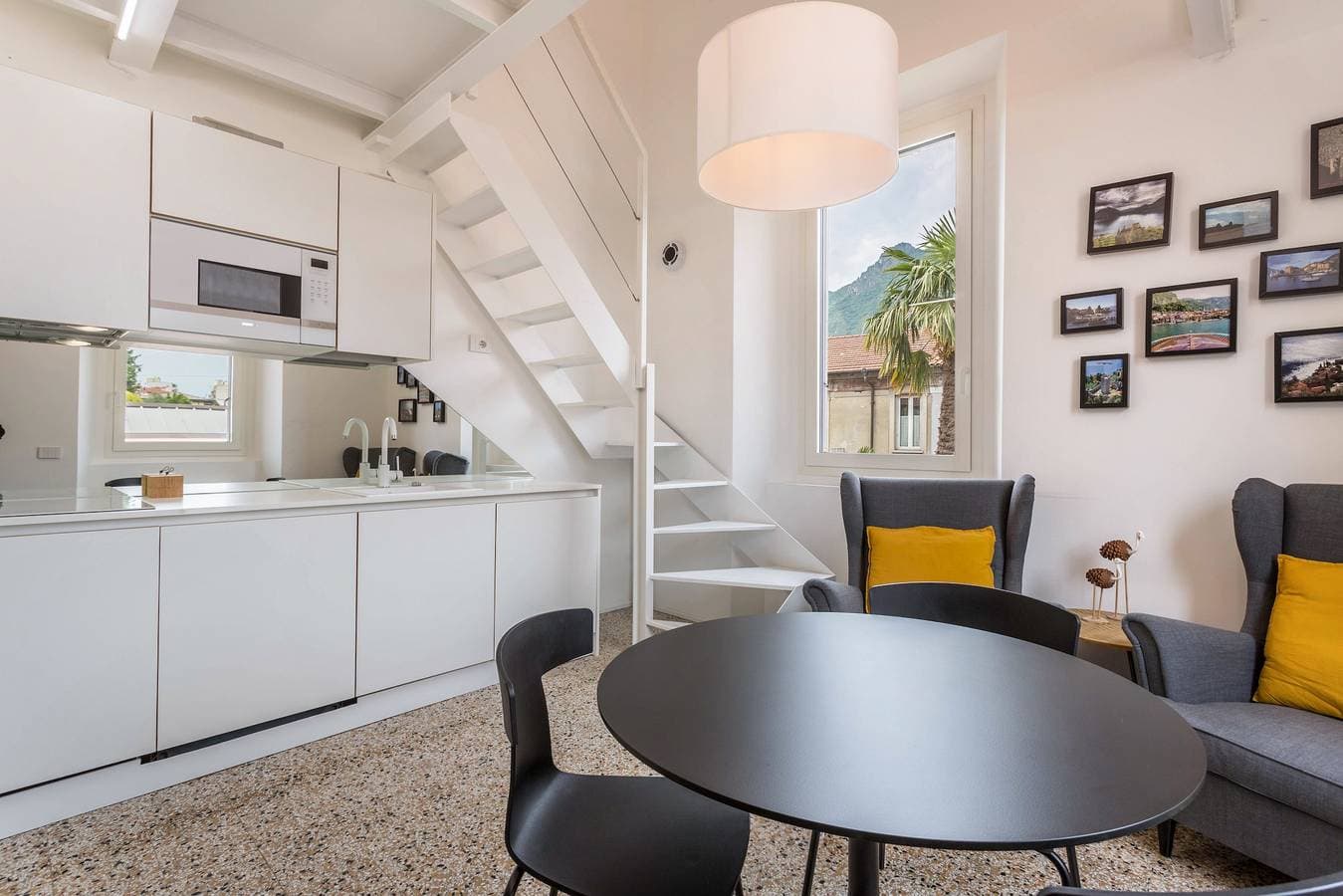 Foto 6 von 21: Ferienwohnung "Varenna amorevole dimora in Lecco" mit Klimaanlage