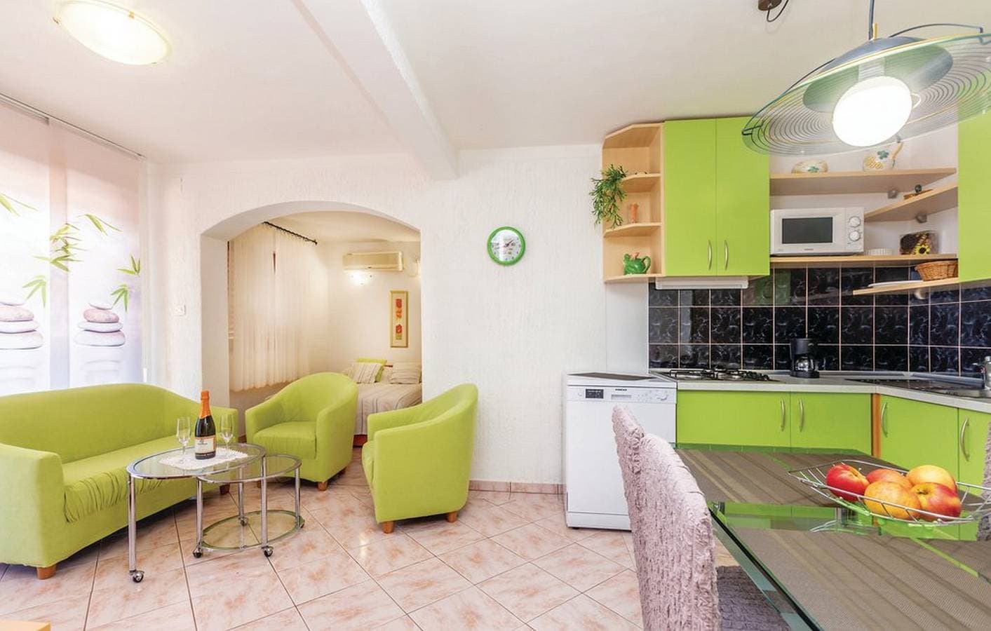 Foto 5 von 38: Studio für 4 Personen mit Meerblick