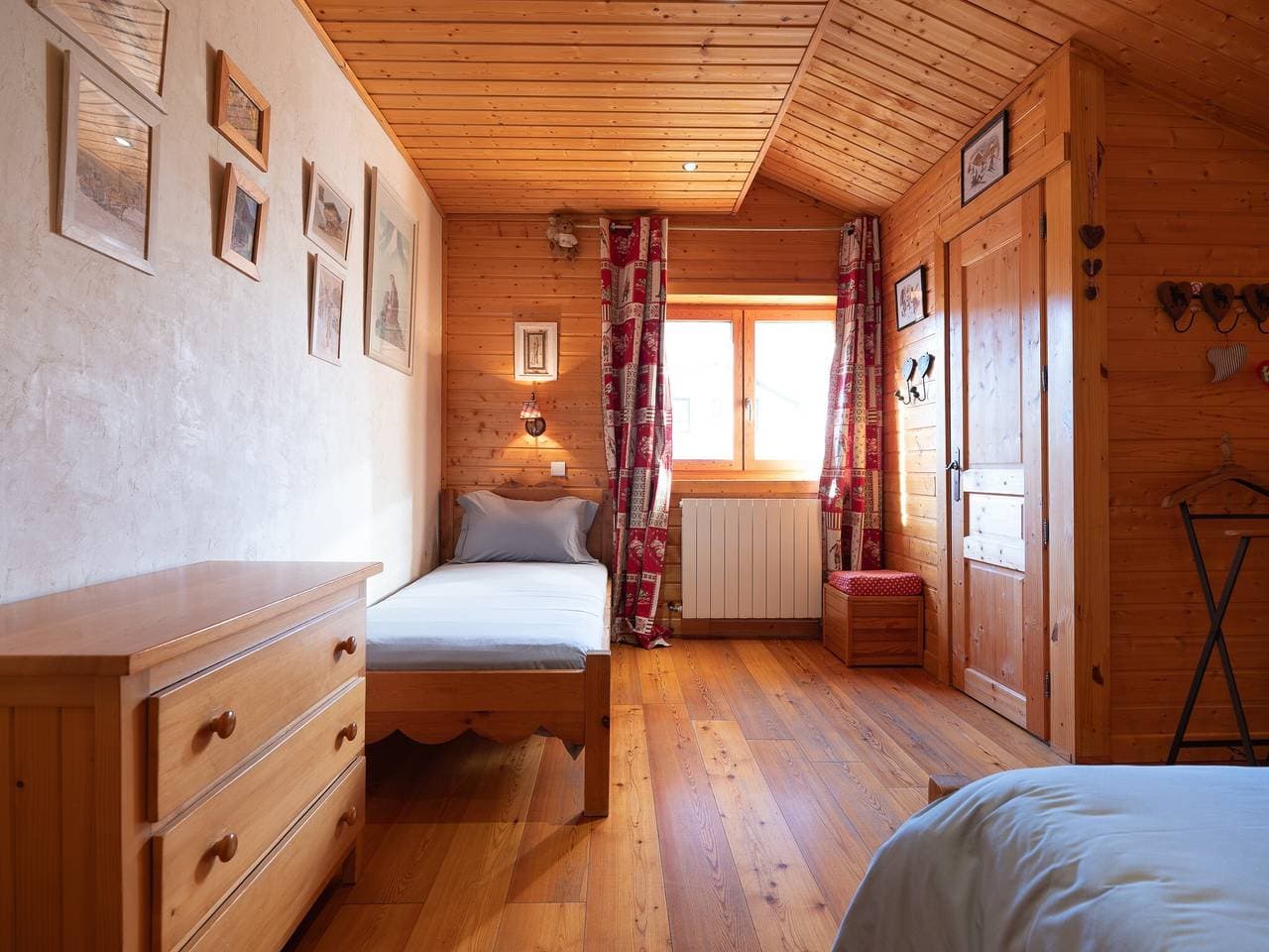 Foto 10 von 19: Chalet 'Les Grands Champs Sud' mit Bergblick, privater Terrasse und Wi-Fi