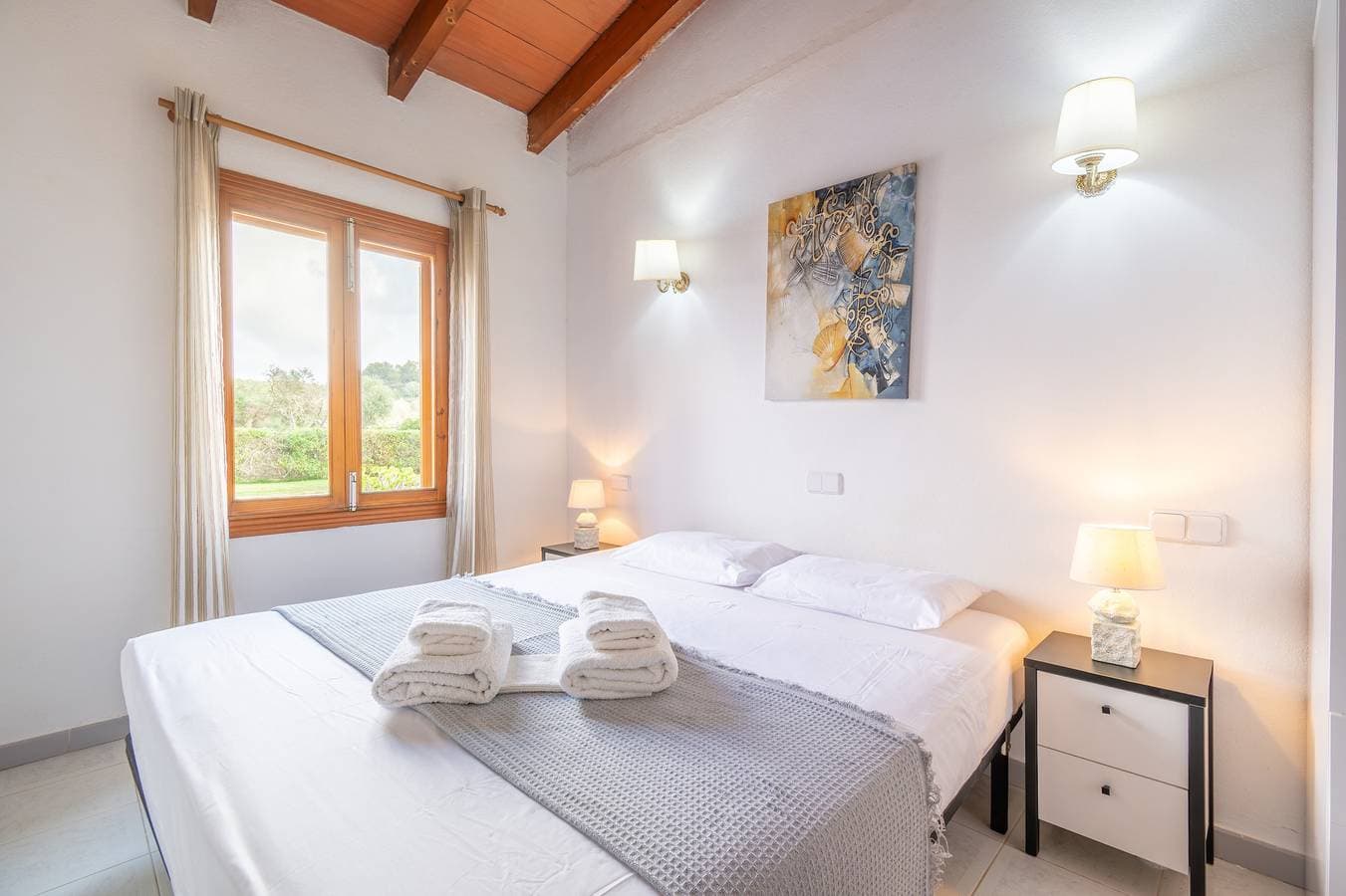 Foto 11 von 27: Finca 'Can Jaume Des Carritxó' mit Bergblick, Wi-Fi und Klimaanlage