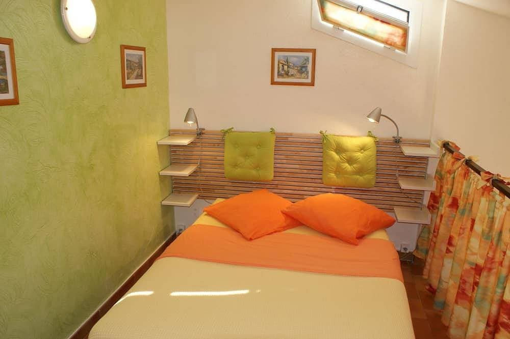 Foto 3 von 26: Hübsches Ferienhaus auf der Halbinsel Giens, Var, provenzalische Einrichtung