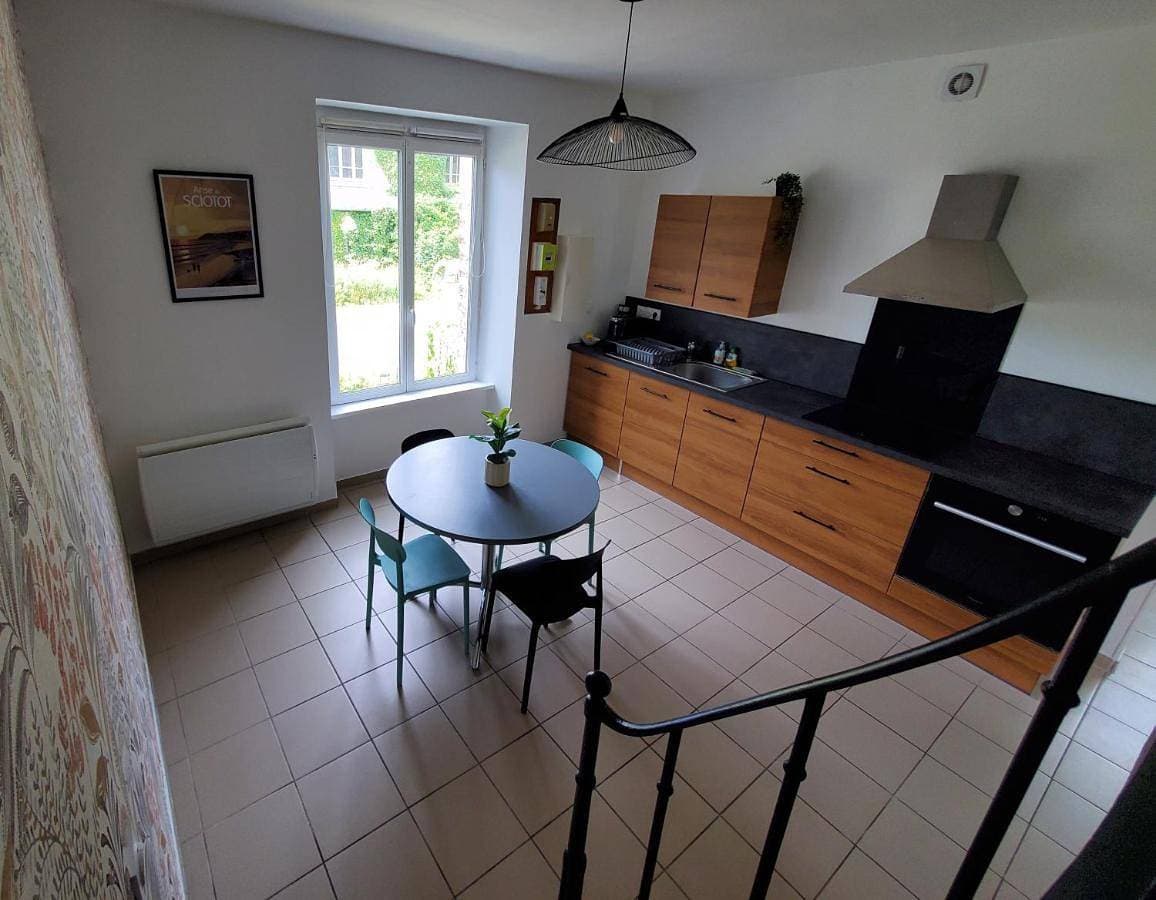 Foto 4 von 10: Two-Bedroom House