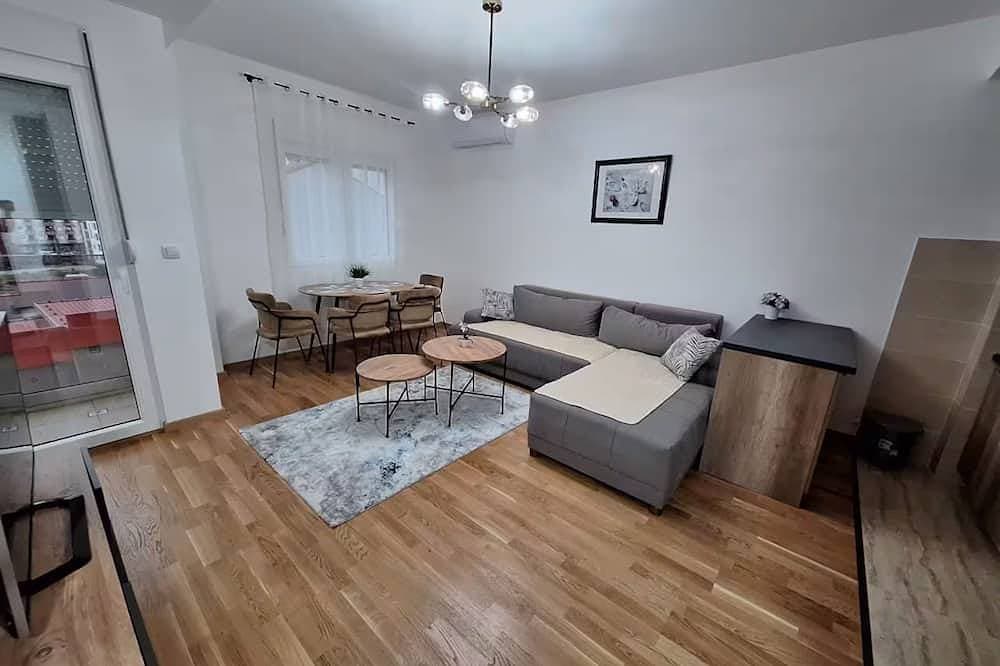Modern 1 bedroom - Free Street Parking - Self Check In - AC 1