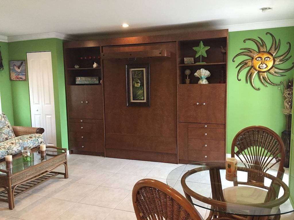 Foto 10 von 25: Pompano Beach Florida Beachfront Studio Voll ausgestattete Küche vor Ort kostenlose Parkplätze
