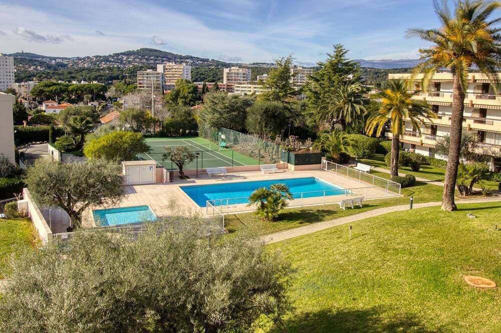 Antibes 4 people - Swimming pool and Tennis - Garage 1