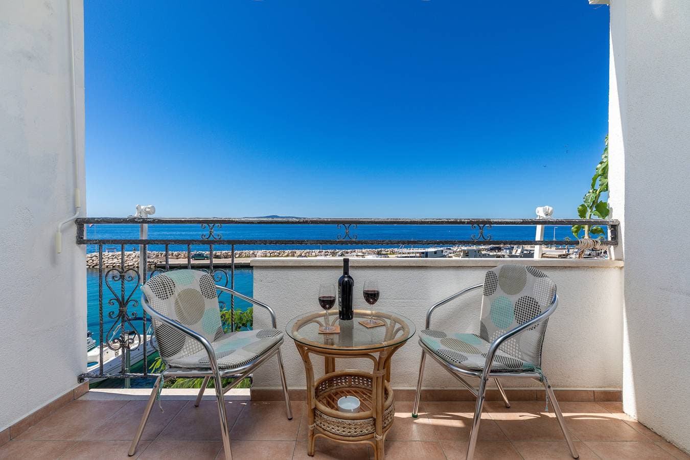 Foto 12 von 12: Studio Appartement am Strand Drasnice, Makarska As-24869-b