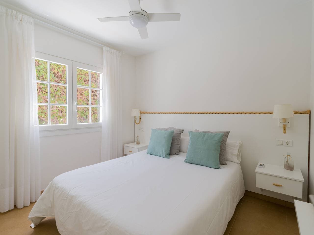 Foto 4 von 37: Sonnenschutz mit privater Terrasse