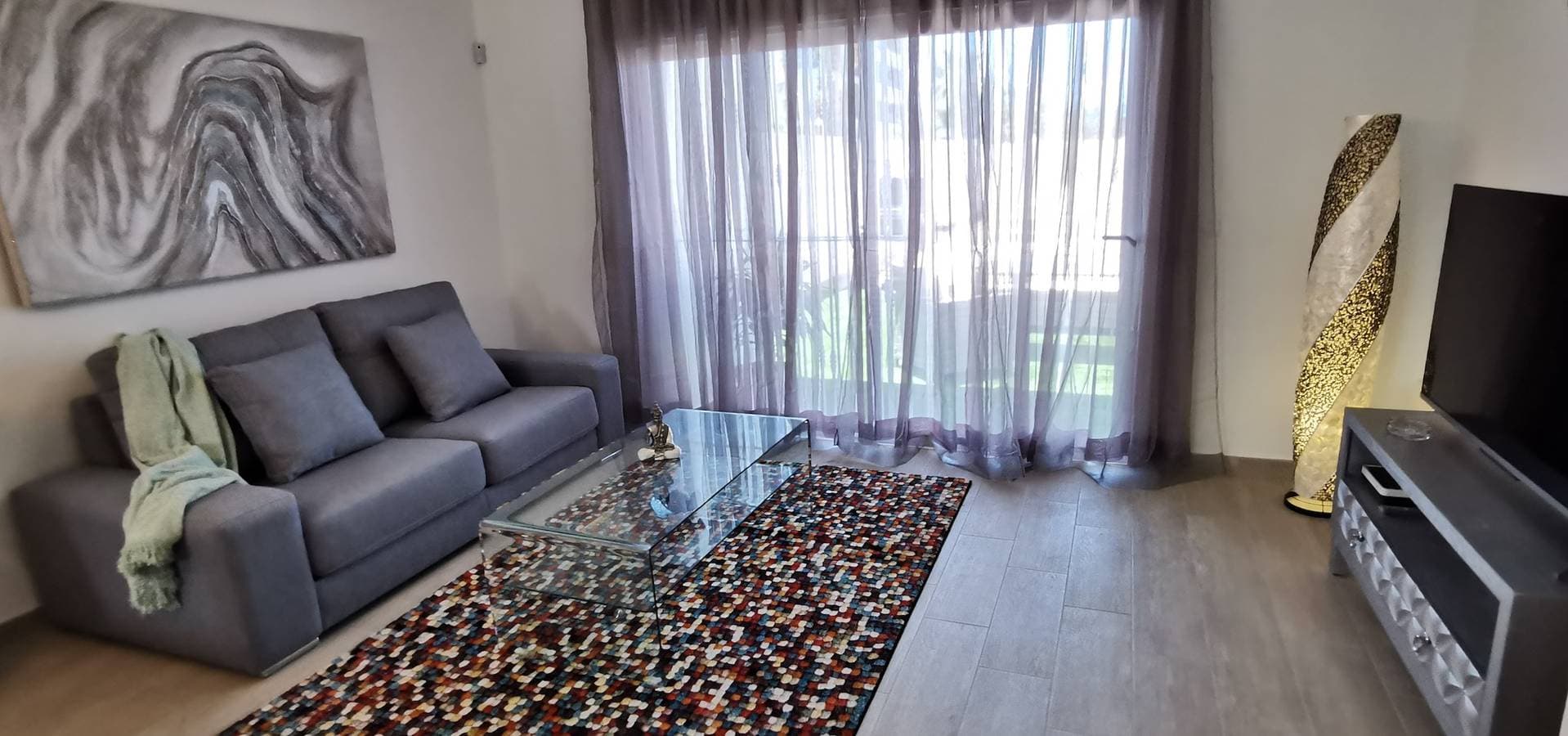 Foto 9 von 36: Villa für 4 Personen mit Balkon