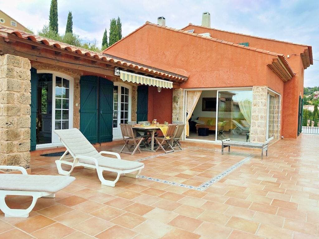 Foto 5 von 39: Villa in Carqueiranne mit Schwimmbecken